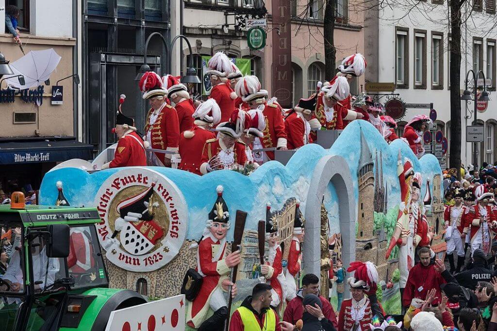 Cologne Carnival. Image: Raimond Spekking, Commons Wikimedia. 