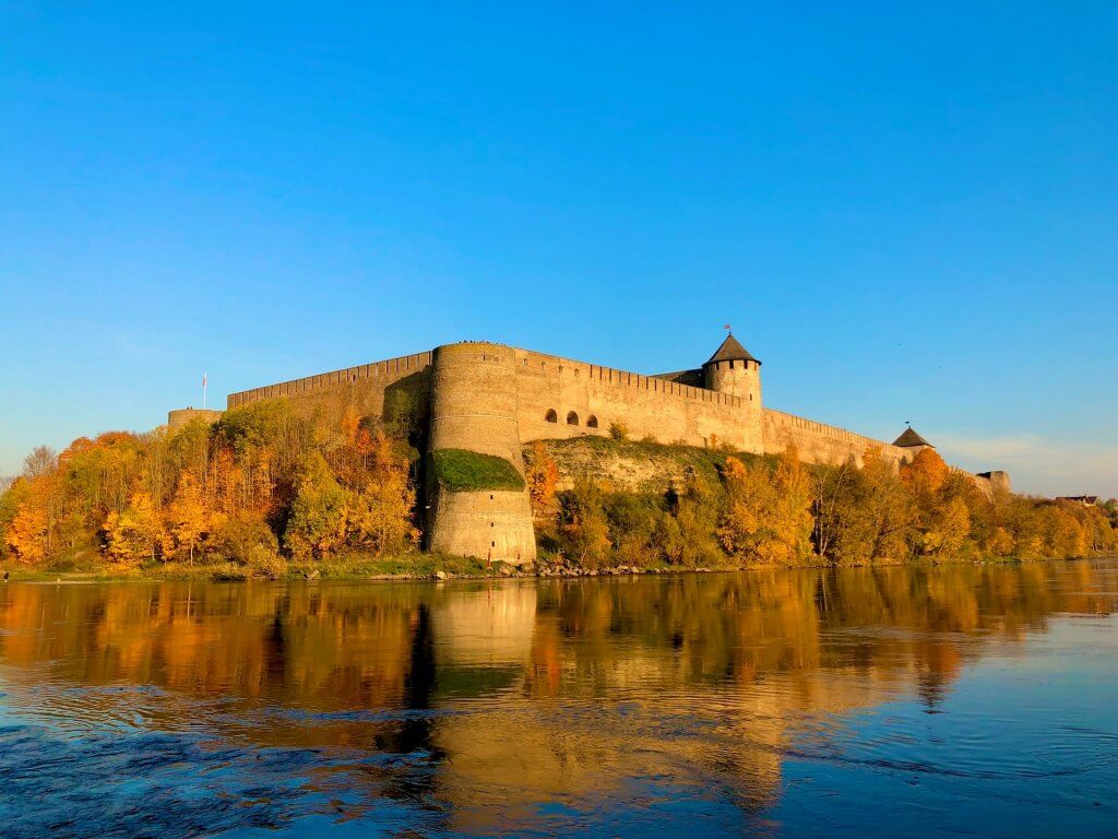 Narva Castle. Image: Georgy Trofimov, Unsplash. 