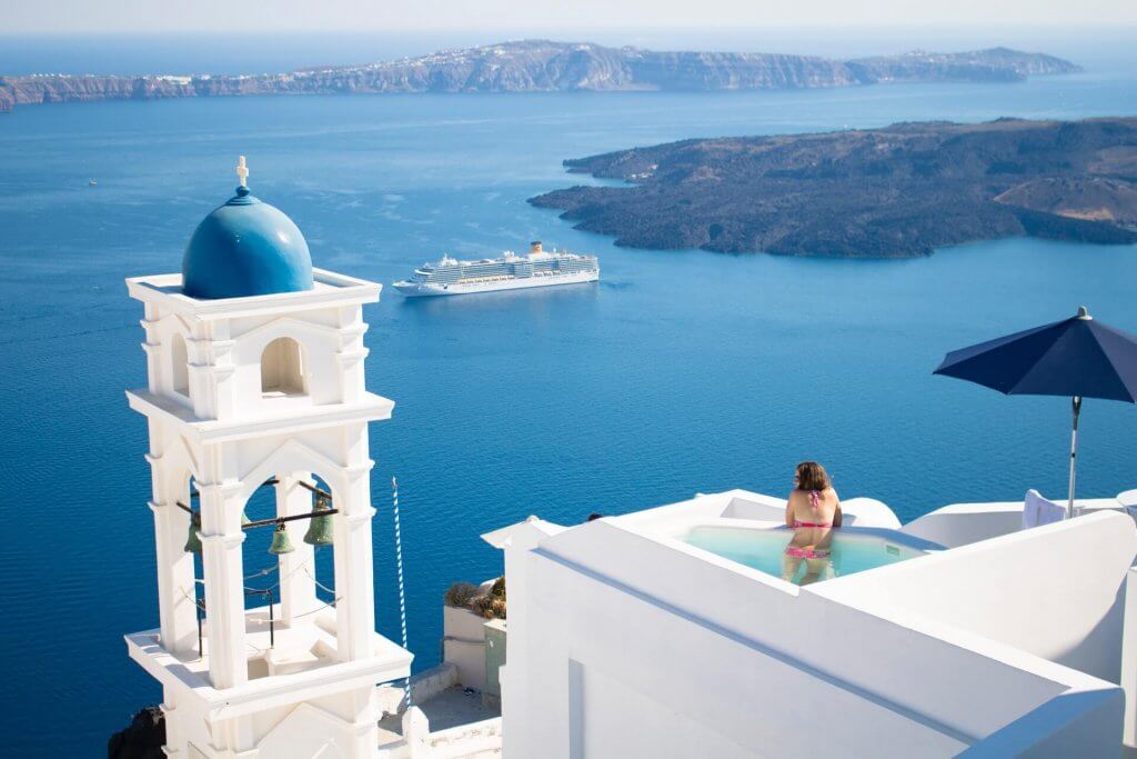 Santorini. Image: Hello Lighthub, Unsplash.