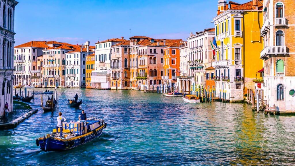Venice. Image: Kit Suman, unsplash. 