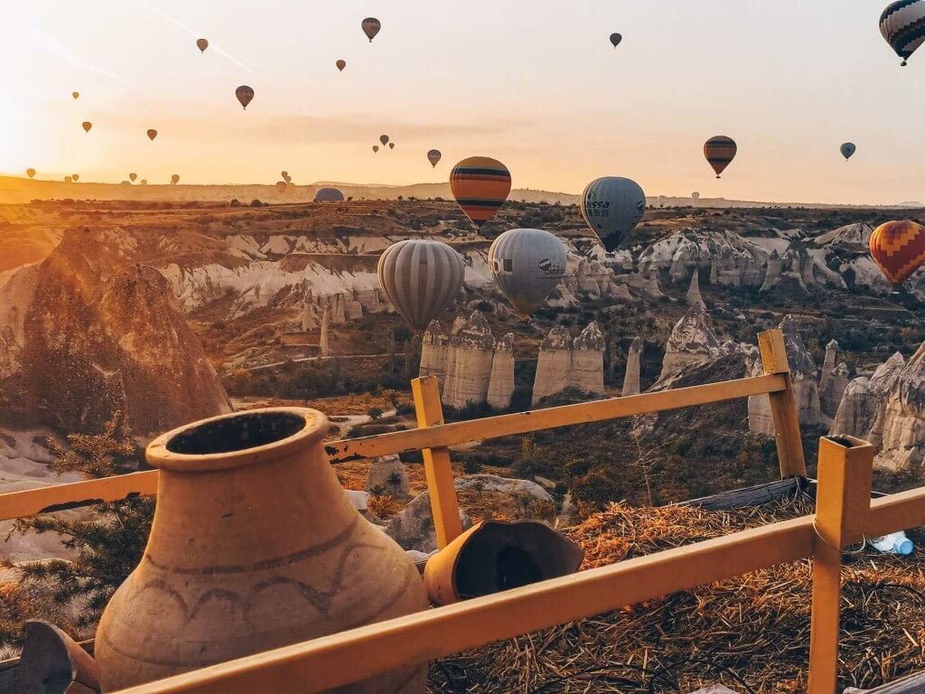 Cappadocia. Mehmet Turgut, Unsplash. 