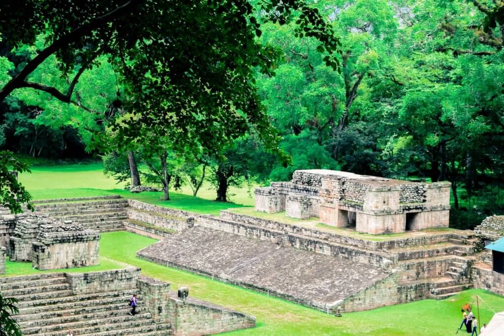 Copan. Image: Donal Caliz, Unsplash. 