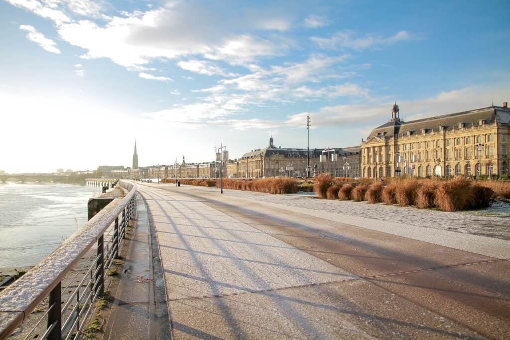 Bordeaux. Image: Vince GX, Unsplash.