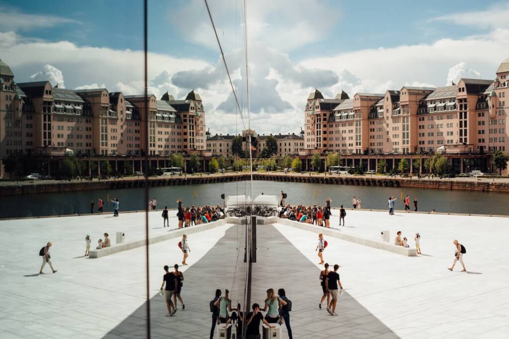 Discover Oslo. Image: Oliver Cole, Unsplash.